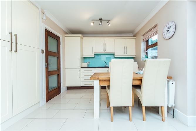 33 Cedarwood Park, Newbridge, Co.Kildare, Newbridge, Kildare