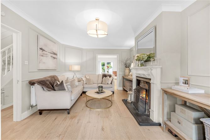 https://photos-a.propertyimages.ie/media/4/7/0/4938074/9438df29-65ac-460d-8dc1-08c5108751be_l.jpg
