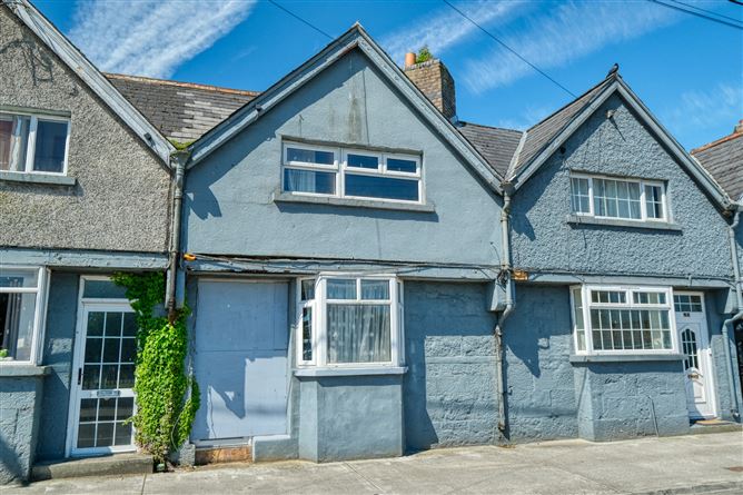 Photo 1 of 6 — 20 Saint Mel's Road, Longford