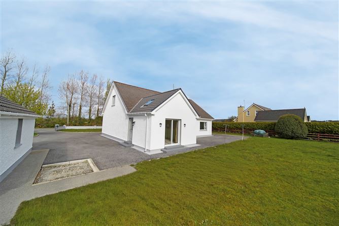 Photo 26 of 27 — Rough Park, Ramelton, Co. Donegal