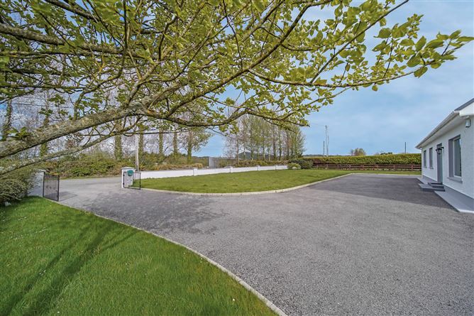 Rough Park, Ramelton, Co. Donegal