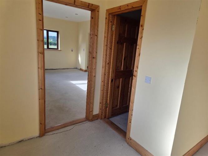 Photo 9 of 23 — Killaneen, Ballinamore, Leitrim