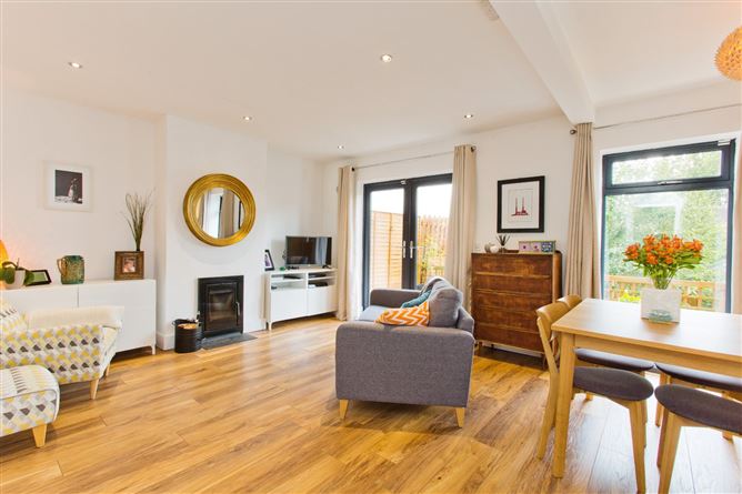 49 Mackintosh Park, Dun Laoghaire, Co. Dublin