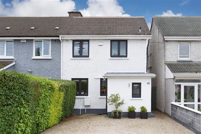 49 Mackintosh Park, Dun Laoghaire, Co. Dublin