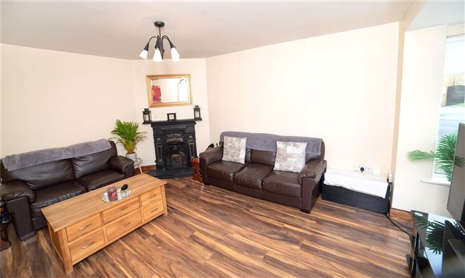 18 The Lawn, College Wood, Mallow, Co. Cork
