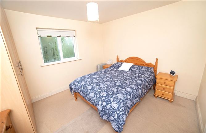 18 The Lawn, College Wood, Mallow, Co. Cork