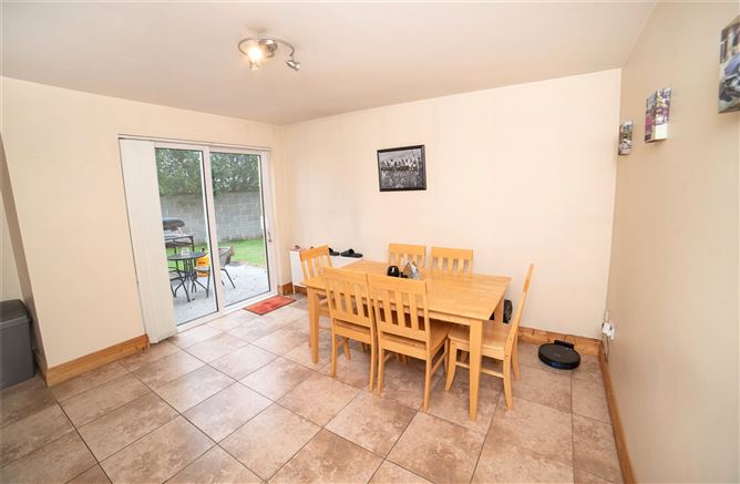 18 The Lawn, College Wood, Mallow, Co. Cork