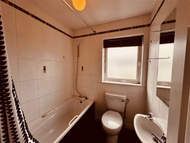 151 Riverside Drive, Dundalk, County Louth