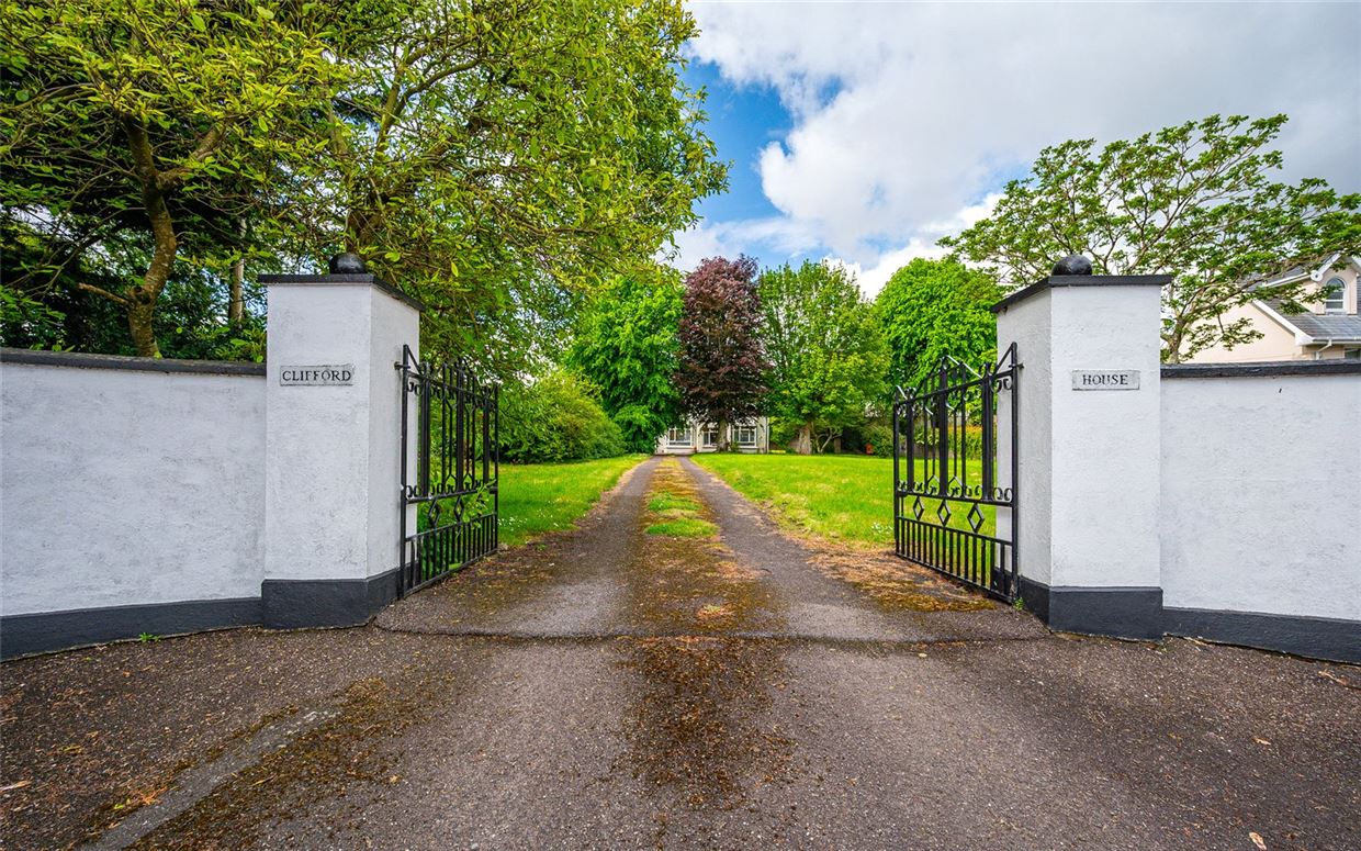 Clifford House, Ballinlough Road, Cork City