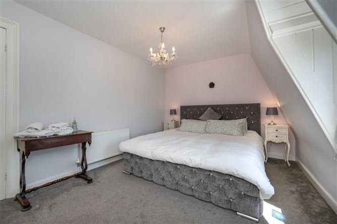 No 3 Roches Row, , Cobh, Cork
