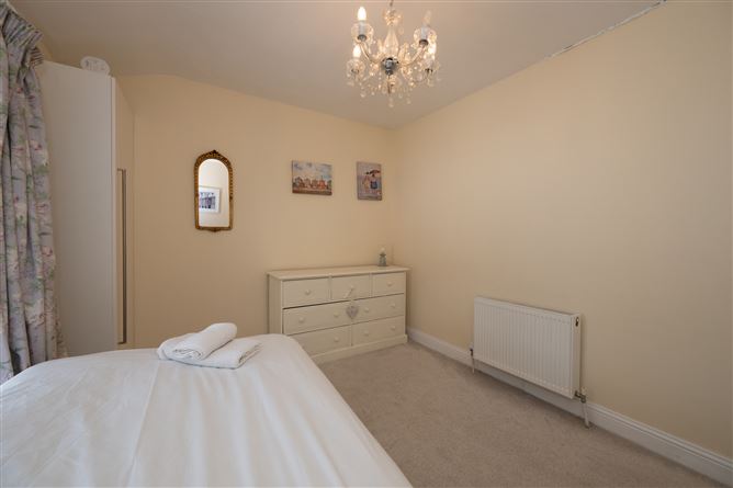 No 3 Roches Row, , Cobh, Cork