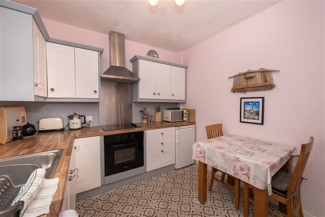 No 3 Roches Row, , Cobh, Cork