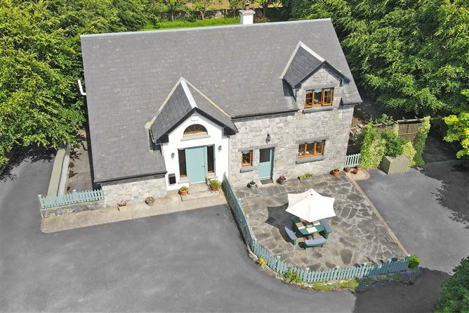 Ard Cloch, Reaskaun, Larchill, Ennis, Co. Clare