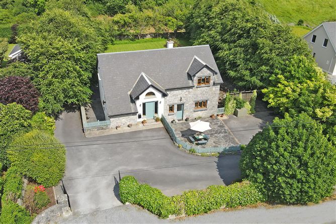 Ard Cloch, Reaskaun, Larchill, Ennis, Co. Clare