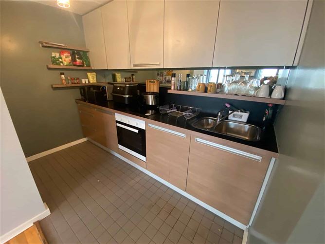 Compass Court North, Ashtown, Dublin 15 (Room To Rent)