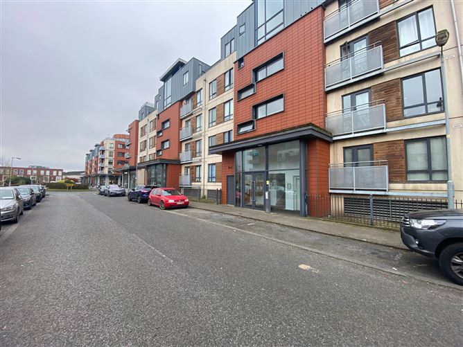 Compass Court North, Ashtown, Dublin 15 (Room To Rent)