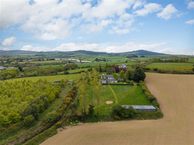 https://photos-a.propertyimages.ie/media/4/7/1/4999174/2c6daf00-9a8f-4ab5-9ae0-4d6f039a6170_l.jpg