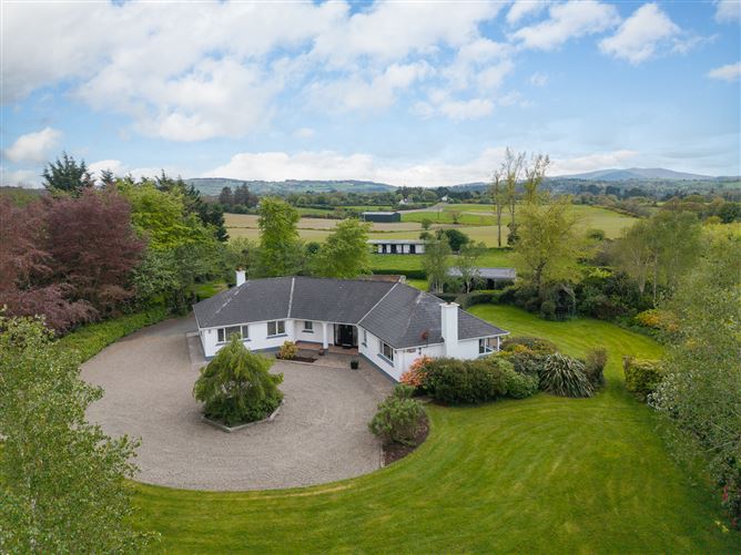 https://photos-a.propertyimages.ie/media/4/7/1/4999174/2c6daf00-9a8f-4ab5-9ae0-4d6f039a6170_l.jpg