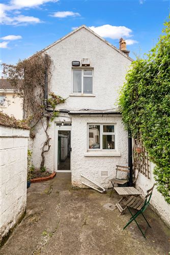 17 Heytesbury Lane, Ballsbridge, Dublin 4