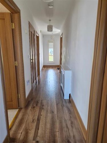 Photo 5 of 26 — 12 Shannon Haven, Dromod, Carrick-On-Shannon, Leitrim
