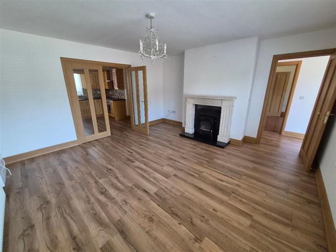 Photo 6 of 26 — 12 Shannon Haven, Dromod, Carrick-On-Shannon, Leitrim