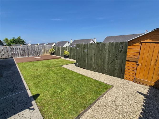Photo 19 of 26 — 12 Shannon Haven, Dromod, Carrick-On-Shannon, Leitrim