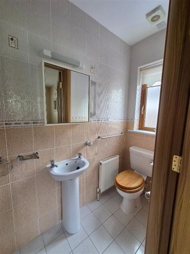 Photo 15 of 26 — 12 Shannon Haven, Dromod, Carrick-On-Shannon, Leitrim