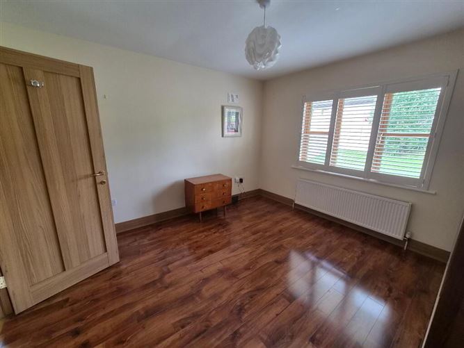 Photo 12 of 26 — 12 Shannon Haven, Dromod, Carrick-On-Shannon, Leitrim