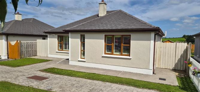 12 Shannon Haven, Dromod, Carrick-On-Shannon, Leitrim