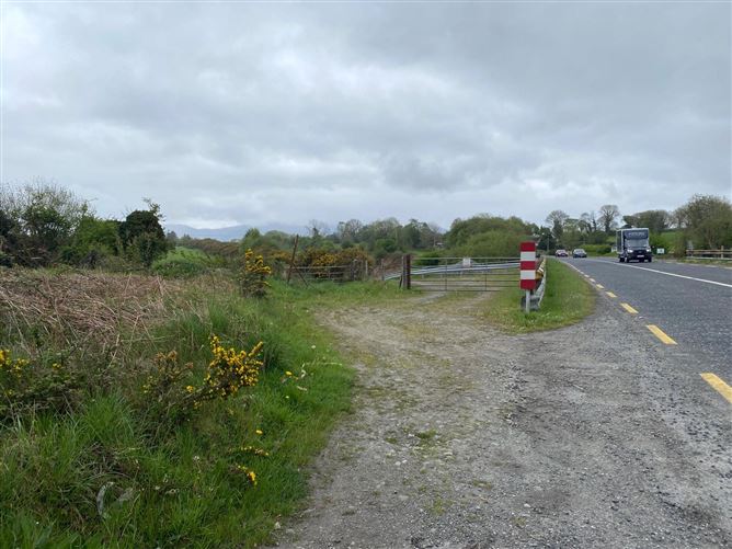 26.8 Acres/10.85 Hectares Coolgarri, Coolgarriv, Killarney, Co. Kerry