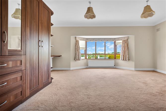 Coldstream House On c. 1.3 Acres / 0.52 HA., Rathbane, Kilteel, Kildare