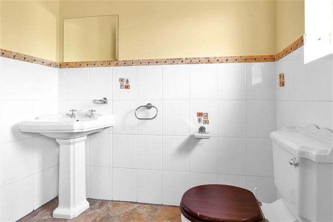 Coldstream House On c. 1.3 Acres / 0.52 HA., Rathbane, Kilteel, Kildare