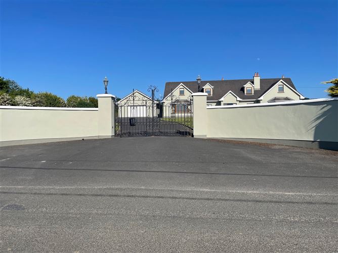 Coldstream House On c. 1.3 Acres / 0.52 HA., Rathbane, Kilteel, Kildare