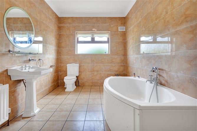 Coldstream House On c. 1.3 Acres / 0.52 HA., Rathbane, Kilteel, Kildare