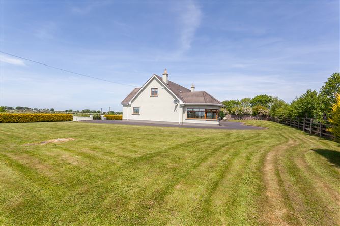 Coldstream House On c. 1.3 Acres / 0.52 HA., Rathbane, Kilteel, Kildare