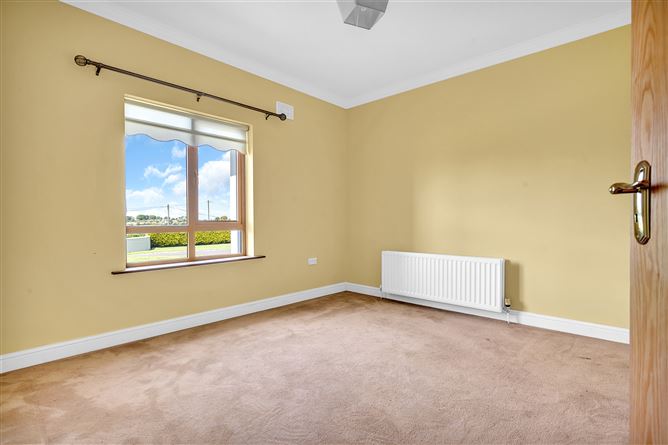 Coldstream House On c. 1.3 Acres / 0.52 HA., Rathbane, Kilteel, Kildare