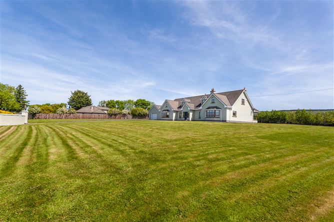 Coldstream House On c. 1.3 Acres / 0.52 HA., Rathbane, Kilteel, Kildare