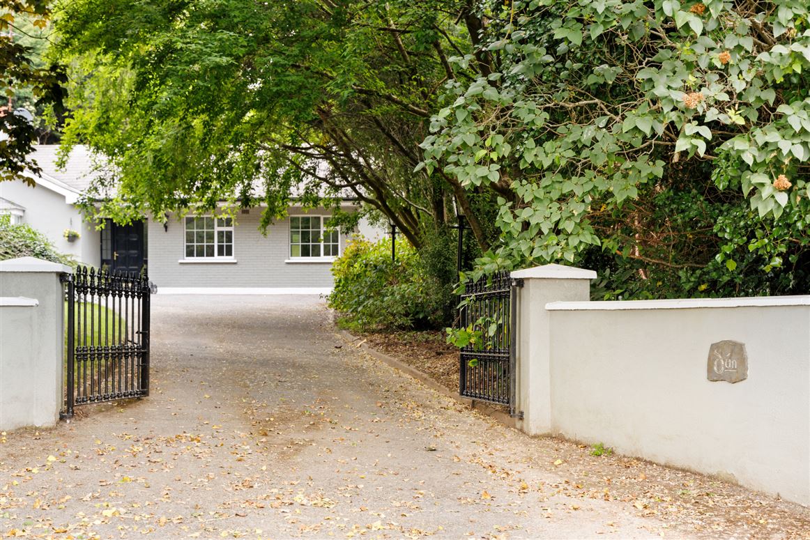 Dun, Newcastle, Co. Wicklow Sherry FitzGerald Catherine O'Reilly