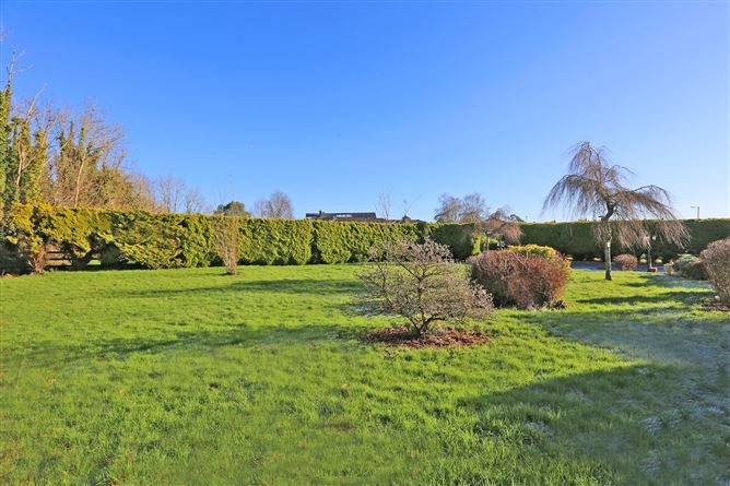 9 Castlebank, Ardnacrusha, Co. Clare