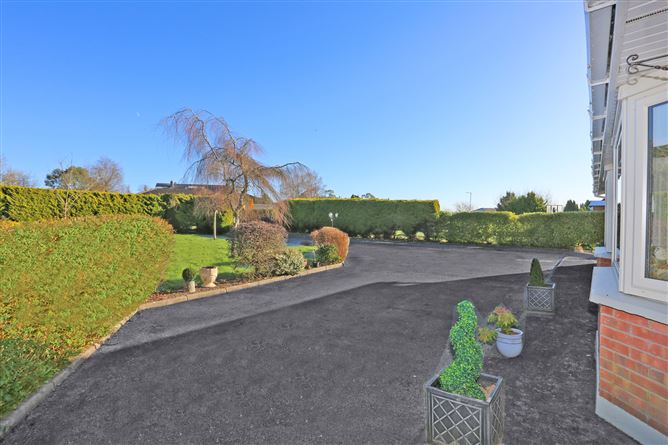 9 Castlebank, Ardnacrusha, Co. Clare