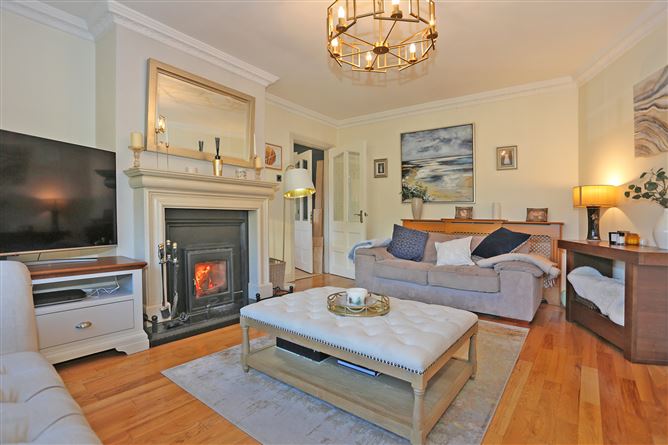 9 Castlebank, Ardnacrusha, Co. Clare