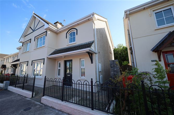 202 Brightwater, Crosshaven, Cork