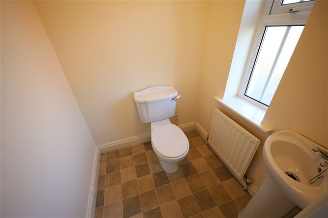 202 Brightwater, Crosshaven, Cork