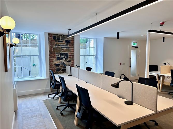 https://photos-a.propertyimages.ie/media/4/7/2/4931274/3533cadb-2427-4b16-acd4-eb08edc7afad_l.jpg