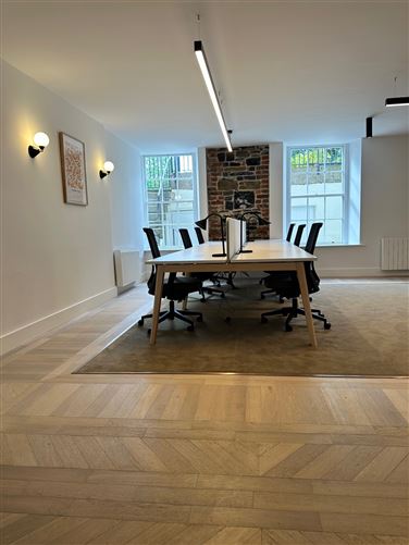 https://photos-a.propertyimages.ie/media/4/7/2/4931274/3533cadb-2427-4b16-acd4-eb08edc7afad_l.jpg