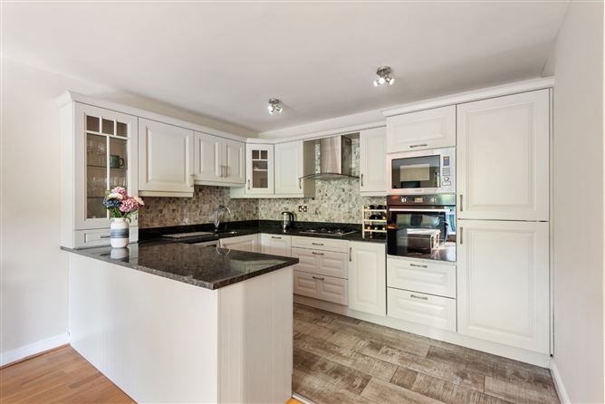 11 Sandyford View, Blackglen Road, Dublin