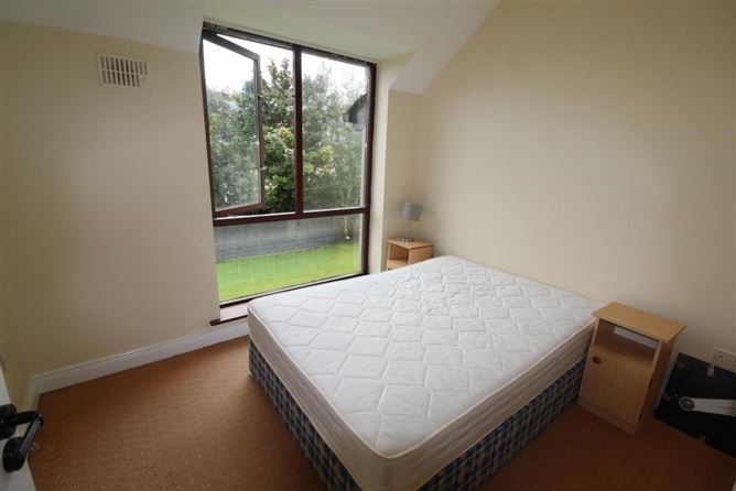 20 Sinann, Carrick-On-Shannon, Leitrim