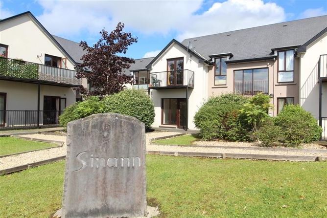 20 Sinann, Carrick-On-Shannon, Leitrim