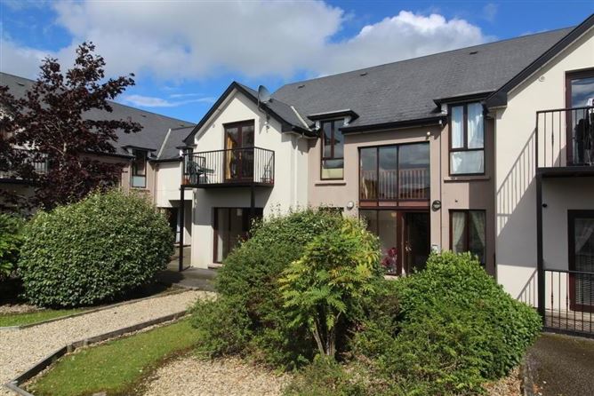 20 Sinann, Carrick-On-Shannon, Leitrim