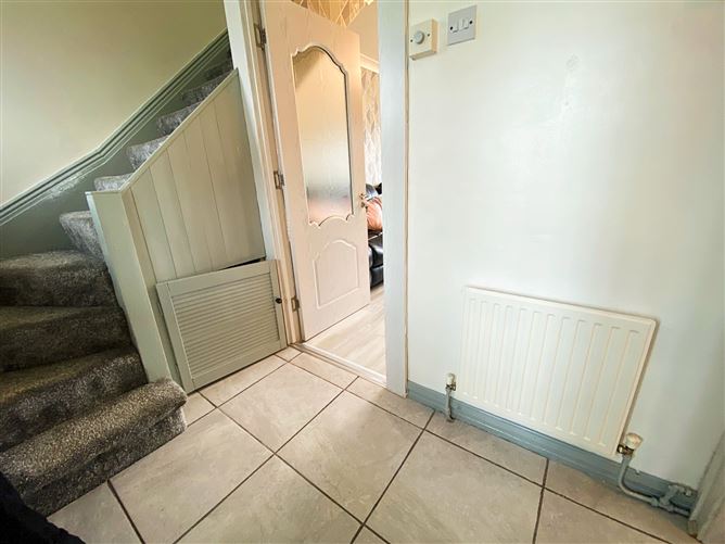 52 Lanesborough Mews, Finglas, Dublin 11 Ray Cooke Auctioneers